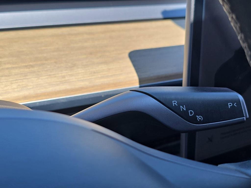 Used 2018 Tesla Model 3 Long Range RWD image 27