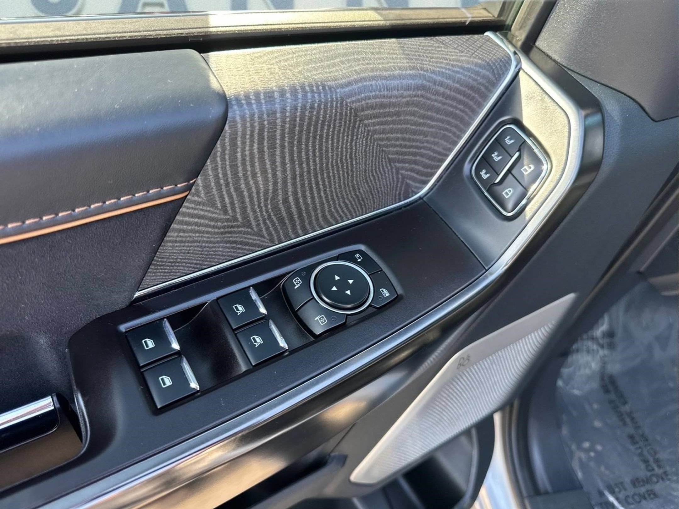 Used 2023 Ford F150 Platinum w/ Equipment Group 701A High AWD/4WD image 19