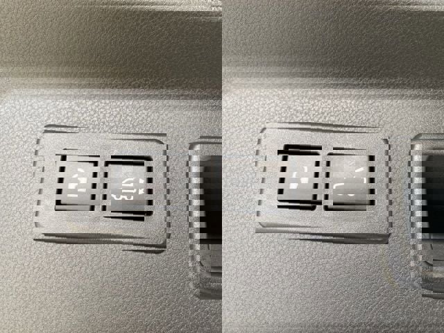 Certified 2025 Subaru Forester Limited AWD/4WD image 8