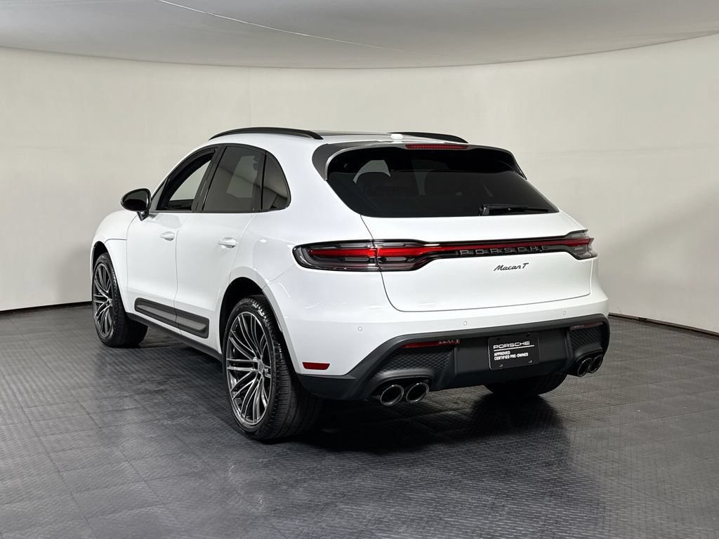 Certified 2023 Porsche Macan Turbo AWD/4WD image 3