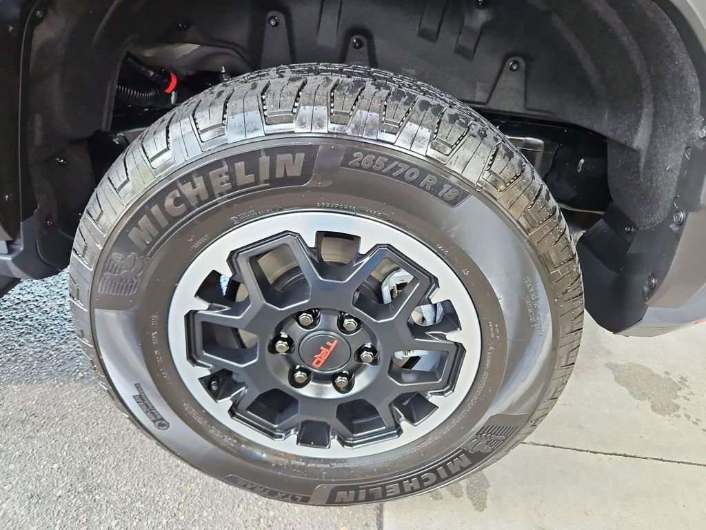 Used 2025 Toyota 4Runner TRD Off-Road Premium image 38