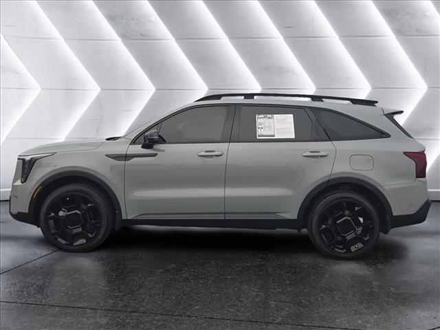 Used 2025 Kia Sorento SX Prestige image 2