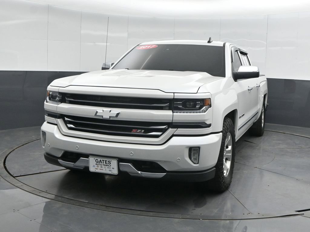 Used 2017 Chevrolet Silverado 1500 LTZ Z71 w/ LTZ Plus Package image 6