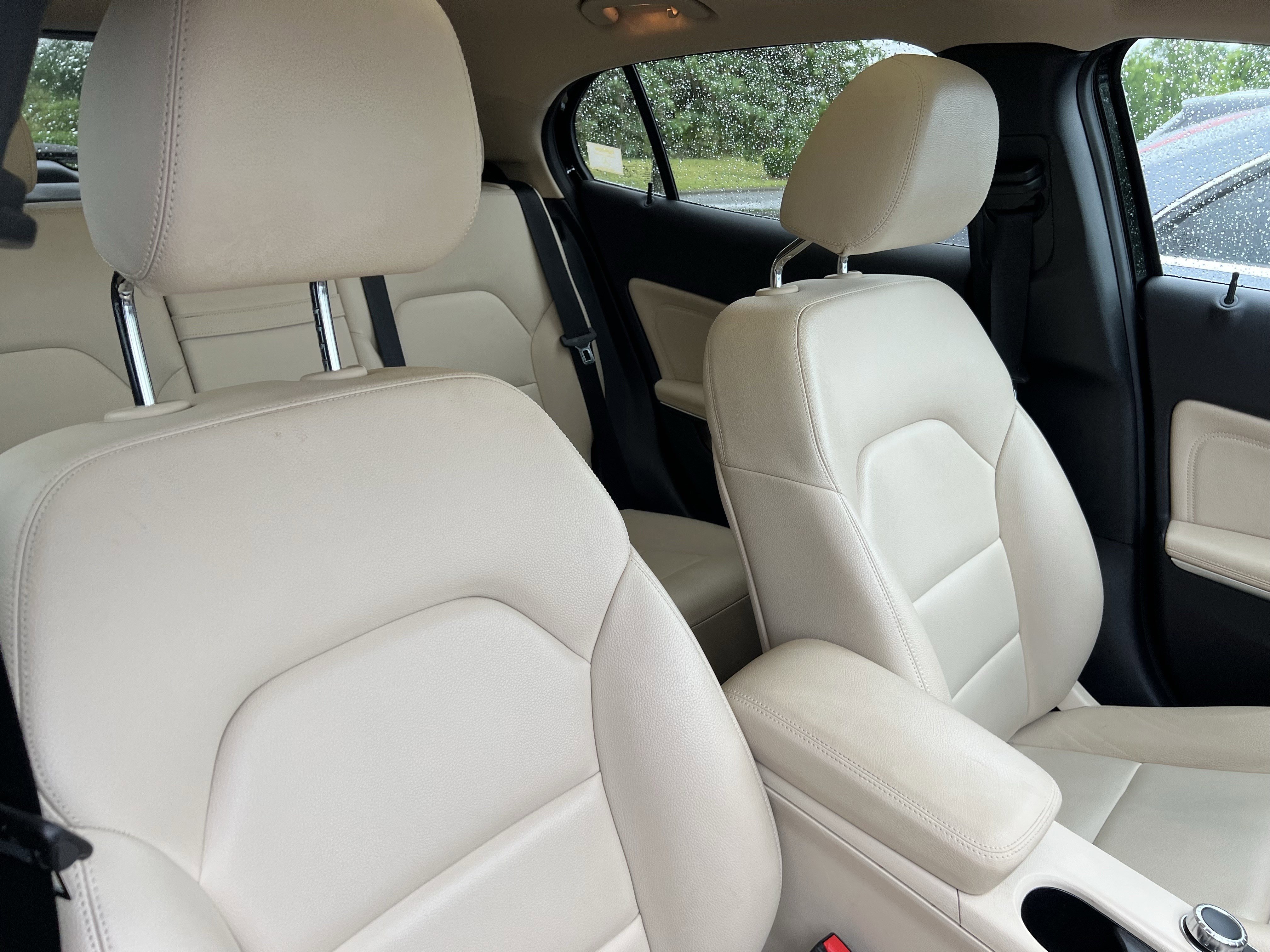Used 2019 Mercedes-Benz GLA 250 image 34