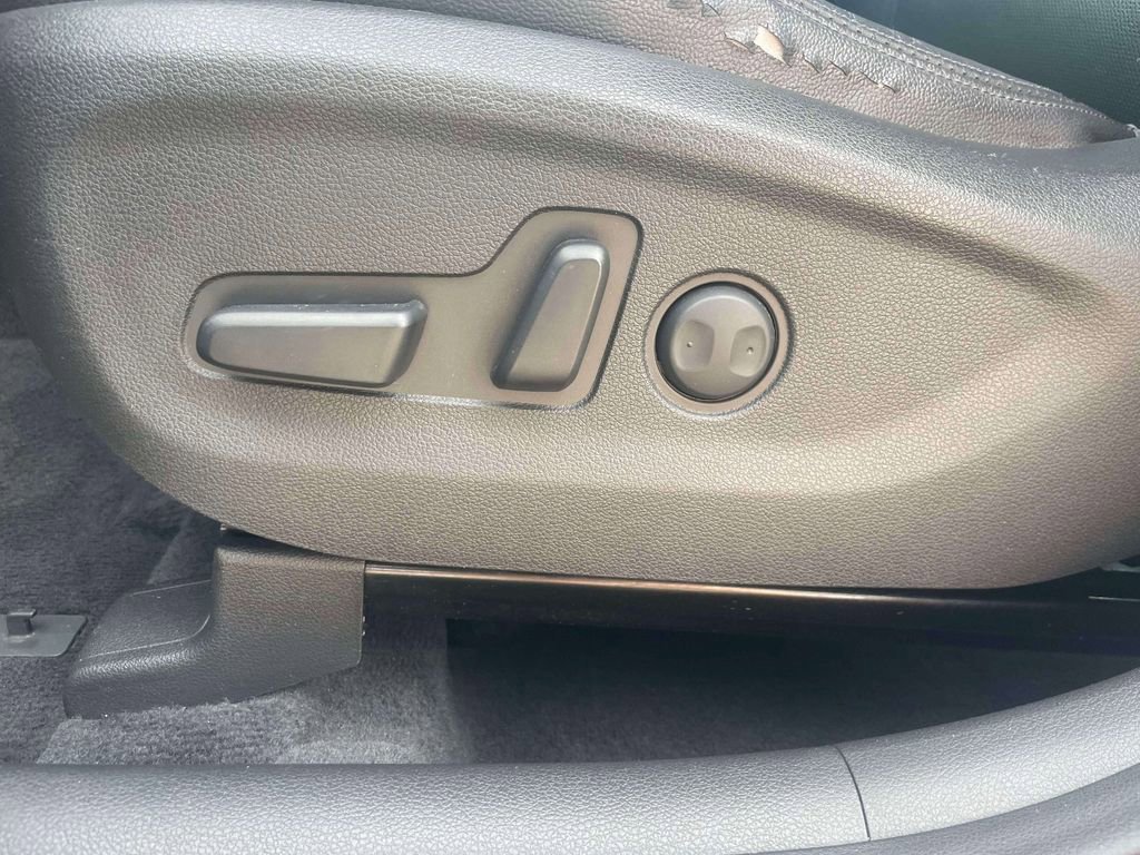 Used 2017 Hyundai Tucson Limited image 18