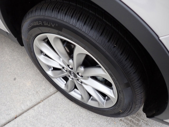 Used 2022 Lincoln Corsair AWD w/ Premium Package image 10