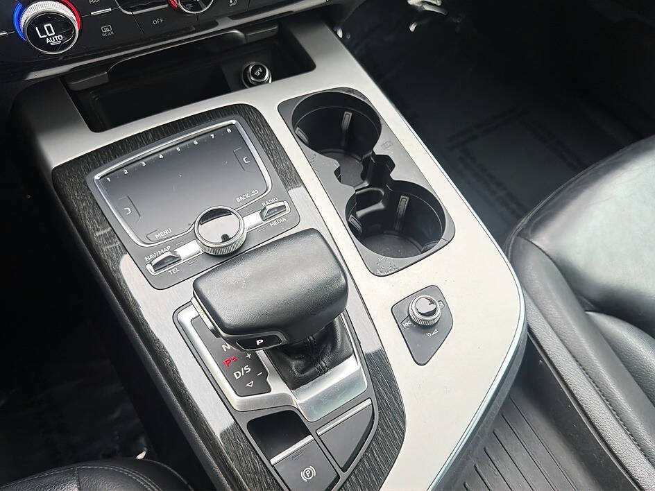 Used 2019 Audi Q7 2.0T Premium Plus w/ Premium Plus Package AWD/4WD image 15