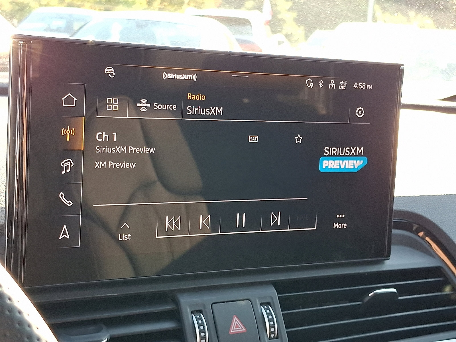 Certified 2025 Audi Q5 2.0T Premium Plus image 19