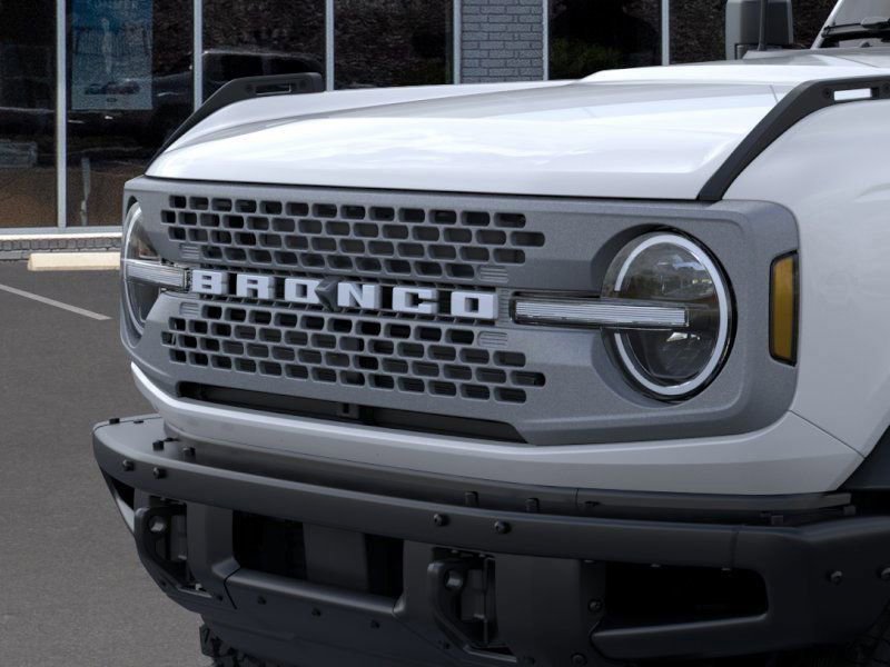 New 2025 Ford Bronco Badlands image 19