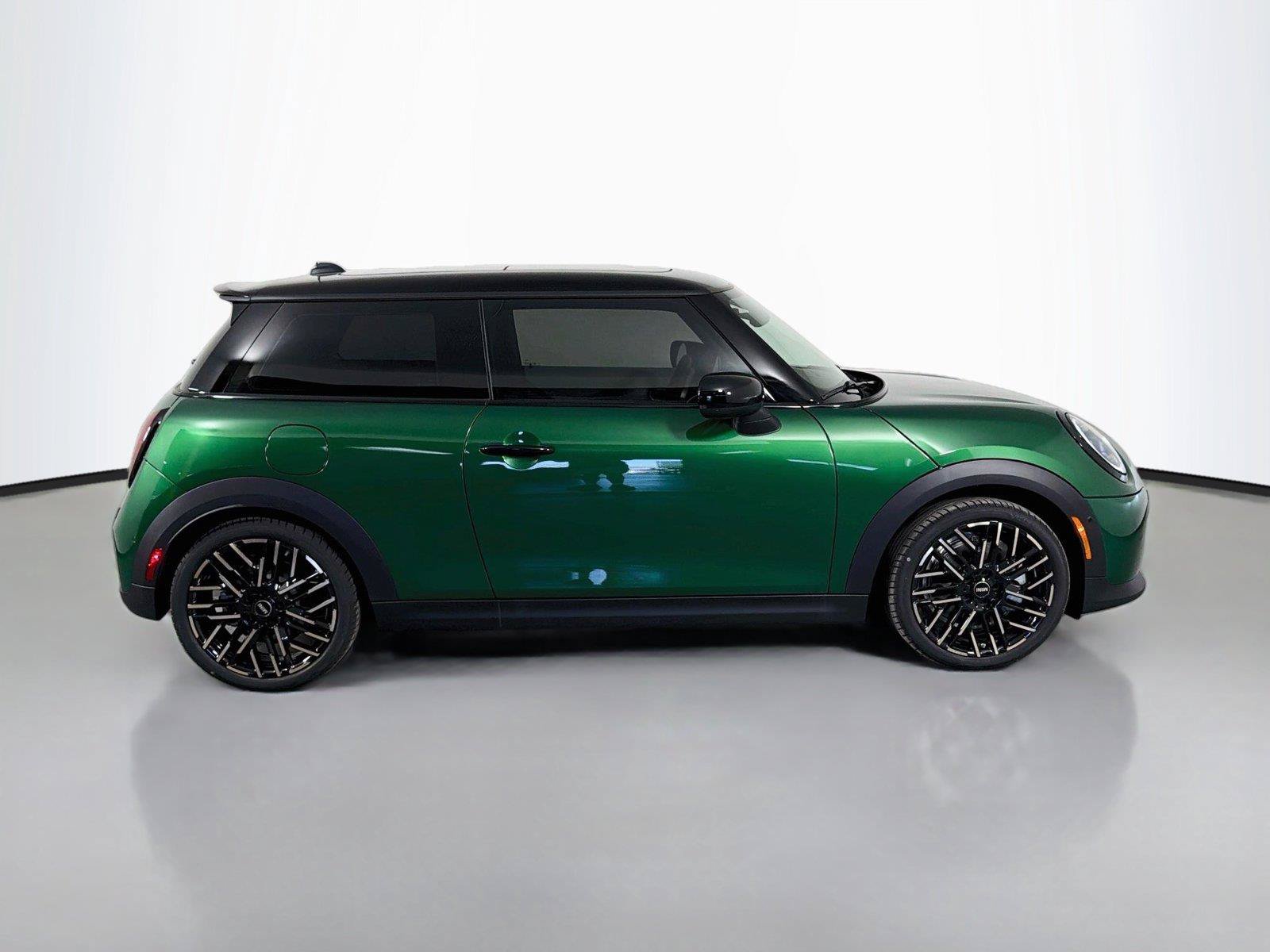 New 2026 MINI Cooper S FWD image 4