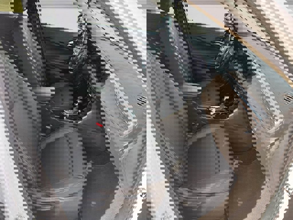 Used 2024 Buick Encore GX Sport Touring image 15