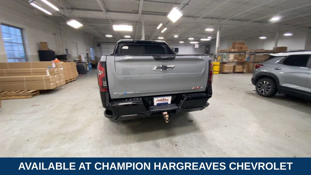 Used 2025 Chevrolet Silverado EV RST image 9