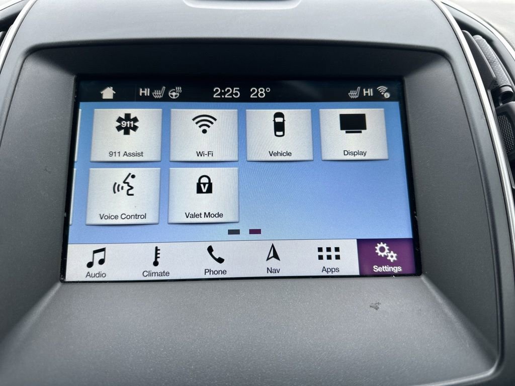 Used 2018 Ford Edge SEL w/ Equipment Group 201A image 37