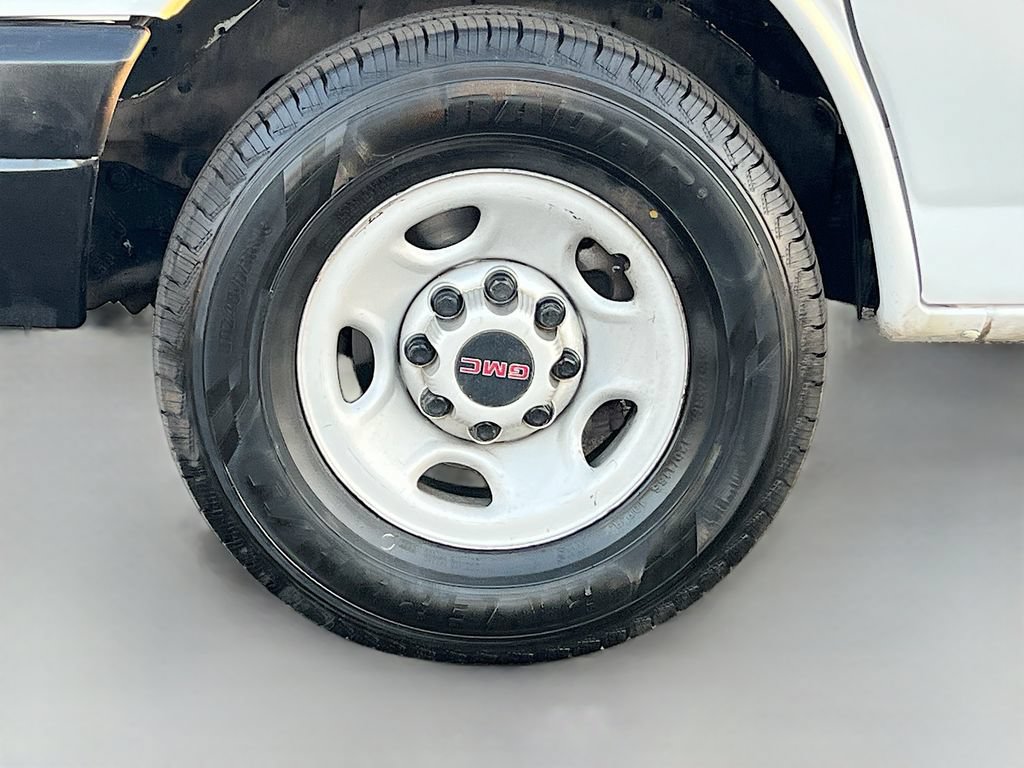 Used 2022 GMC Savana 2500 w/ Driver Convenience Package RWD image 27