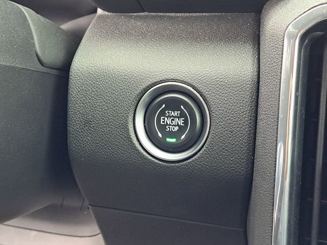 Used 2024 GMC Acadia Elevation w/ LPO, Floor Liner Package FWD image 11