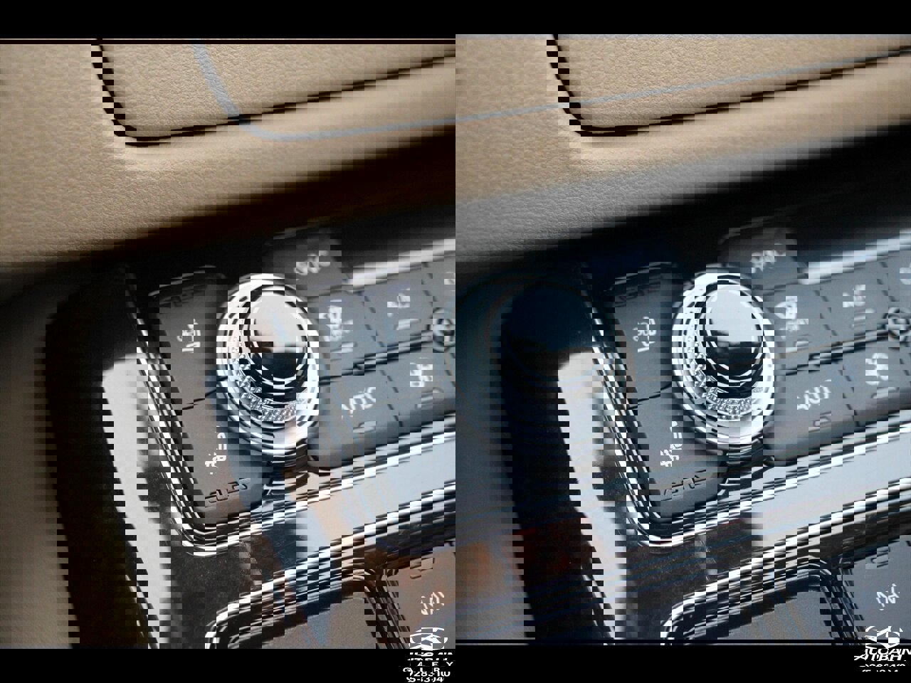 Used 2015 Audi A8 L 3.0T w/ Premium Package image 22