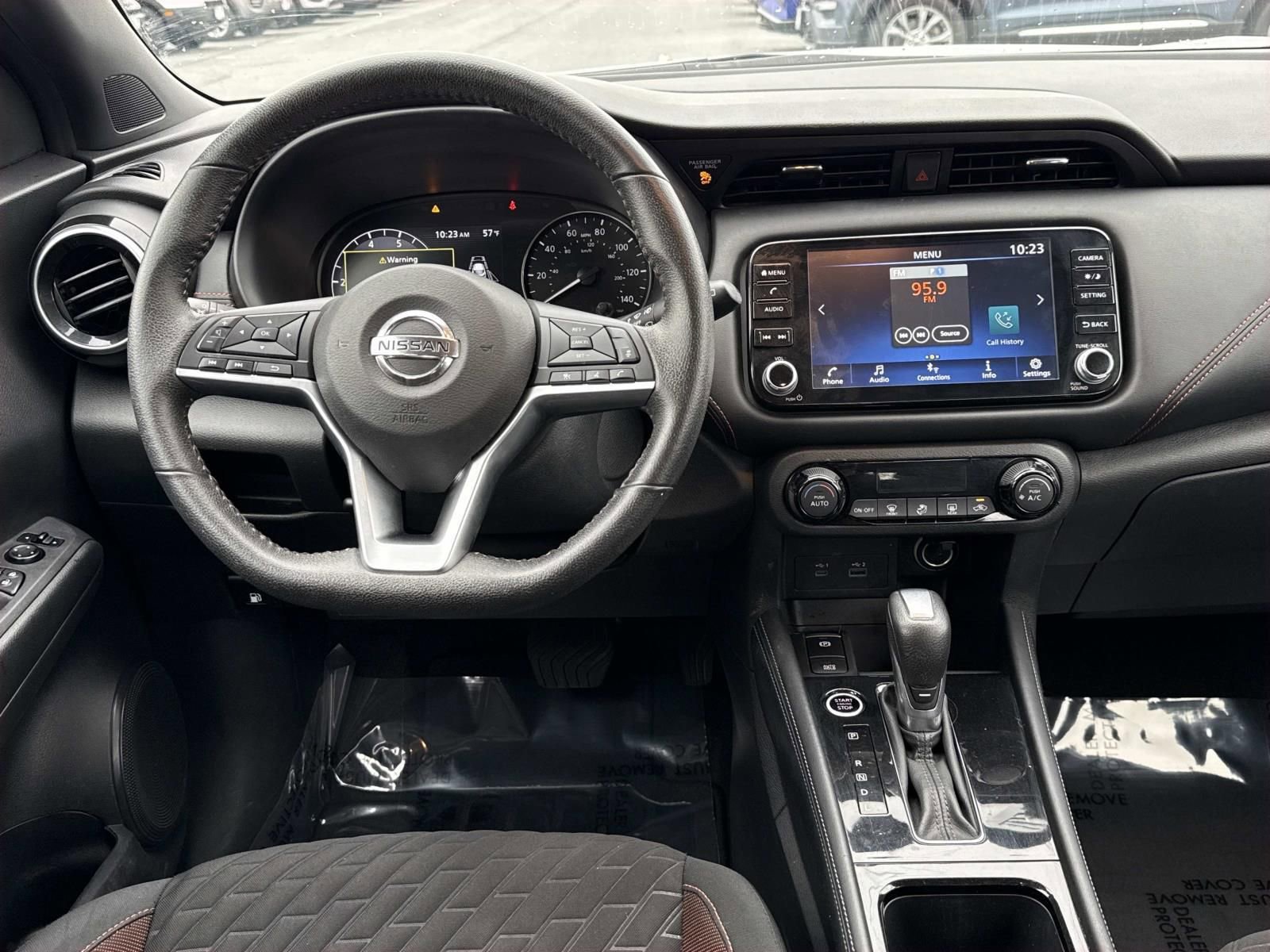 Used 2021 Nissan Kicks SR FWD image 8