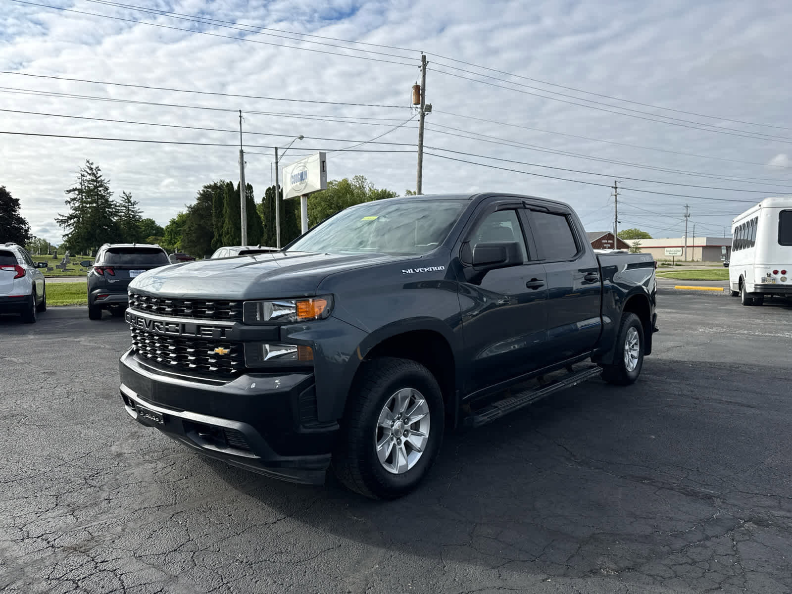 Certified 2021 Chevrolet Silverado 1500 W/T w/ WT Value Package AWD/4WD image 1