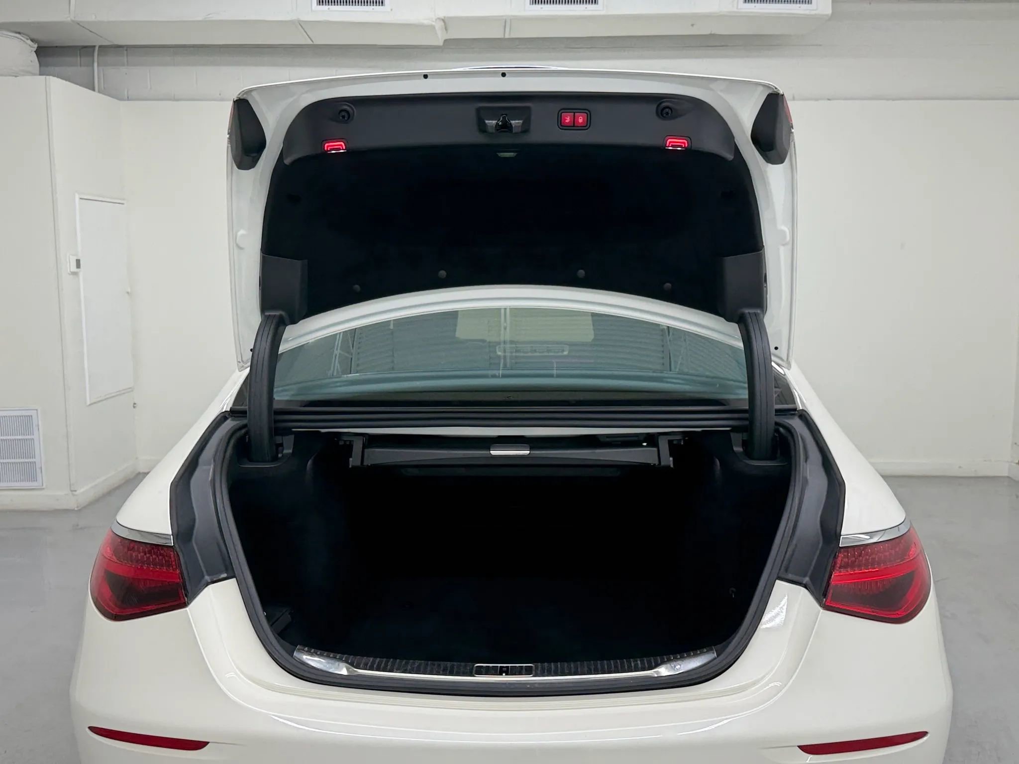 Used 2023 Mercedes-Benz S 580 4MATIC Sedan image 41