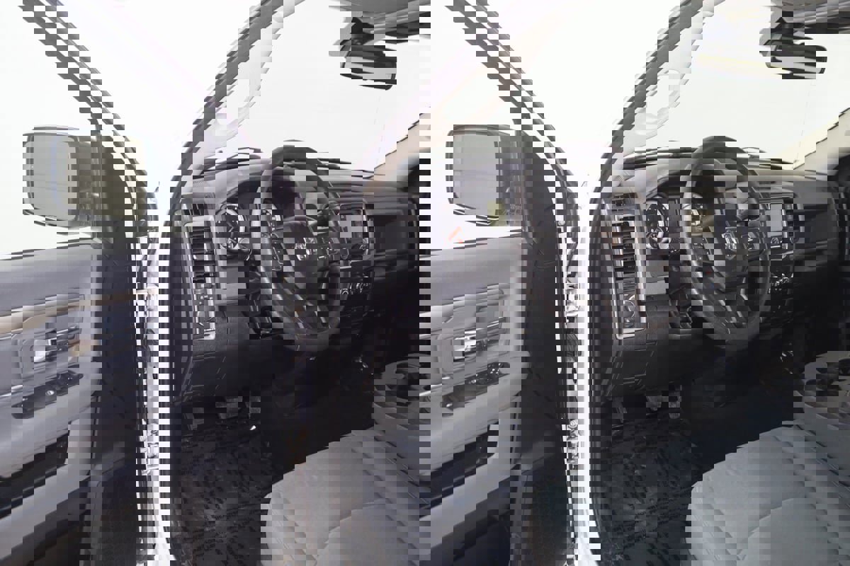 Used 2015 RAM 1500 Tradesman w/ Power & Remote Entry Group image 38