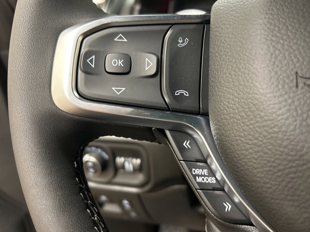 New 2026 RAM 1500 4x4 Crew Cab image 22