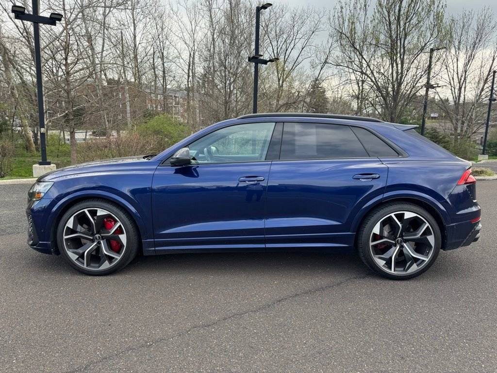 Used 2021 Audi RS Q8 w/ Carbon Optic Package image 3