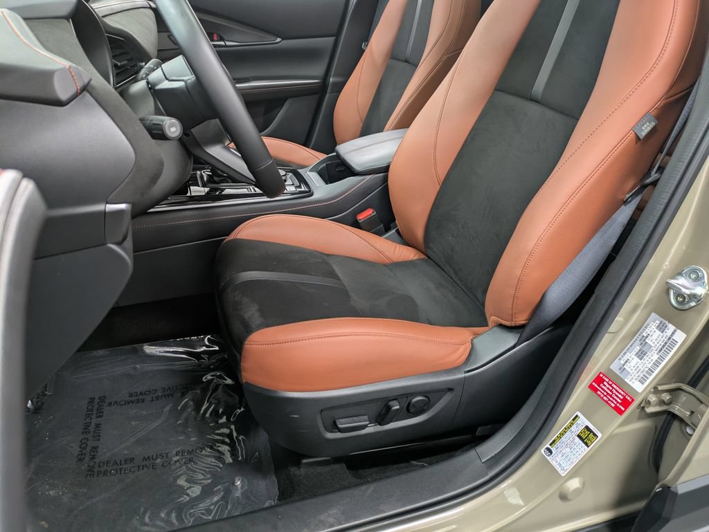 Certified 2025 MAZDA CX-30 Carbon AWD/4WD image 11
