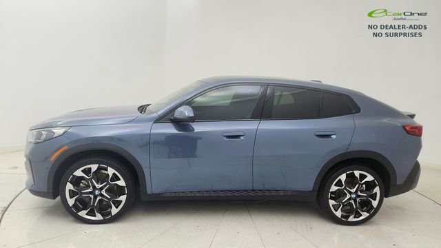 Used 2025 BMW X2 xDrive28i w/ Technology Package image 3