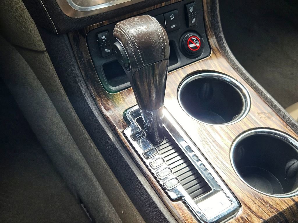 Used 2014 GMC Acadia Denali image 20