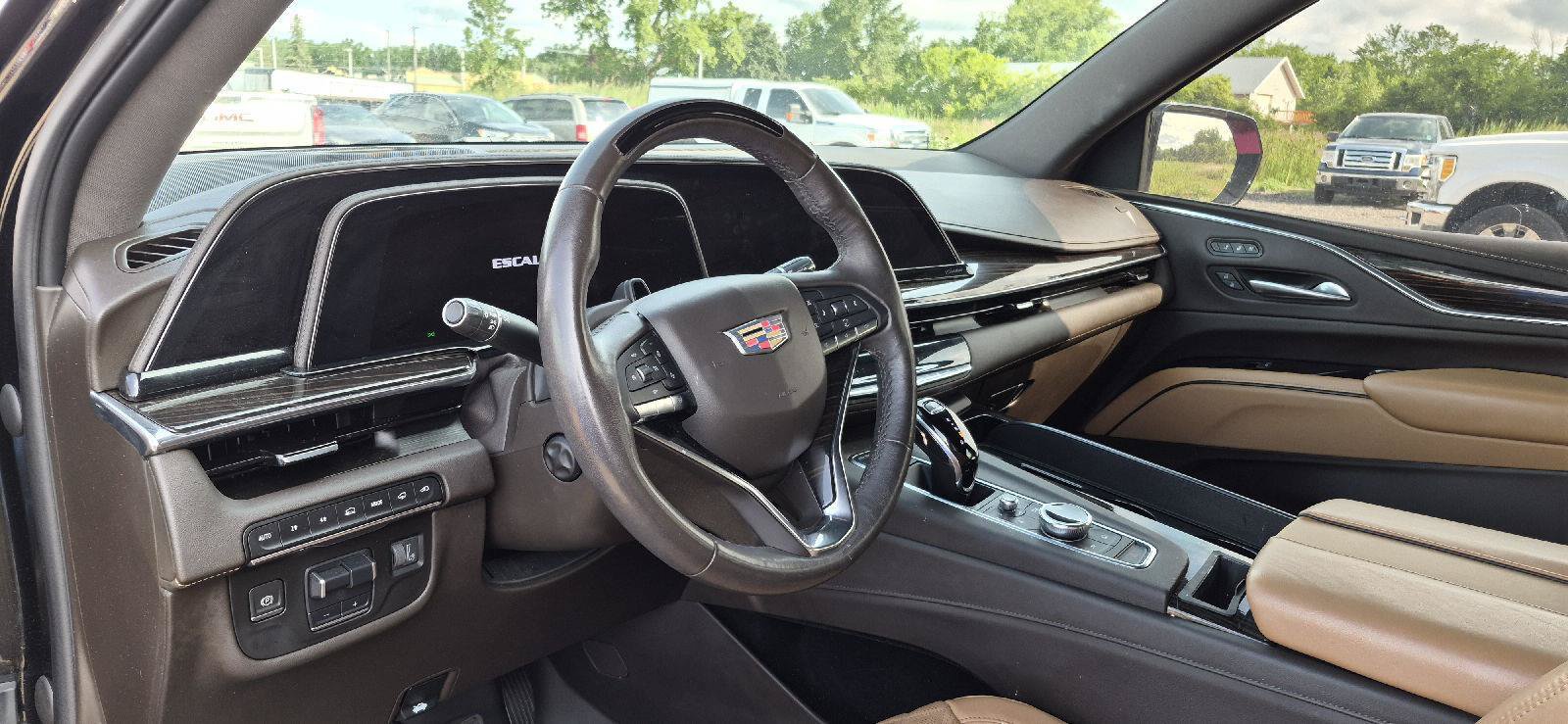 Used 2022 Cadillac Escalade ESV Sport w/ Touring Package AWD/4WD image 8