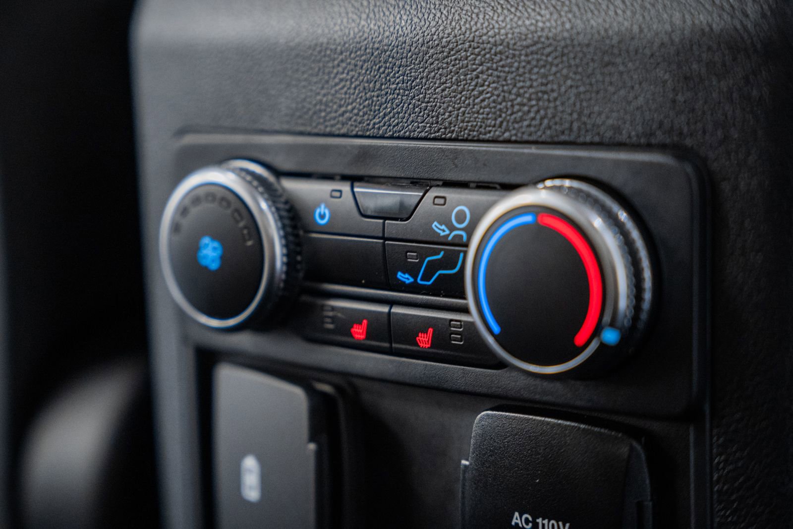 Certified 2020 Ford Explorer Limited image 38