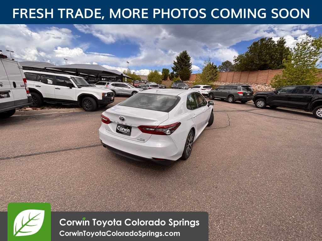 Used 2023 Toyota Camry XLE FWD image 7