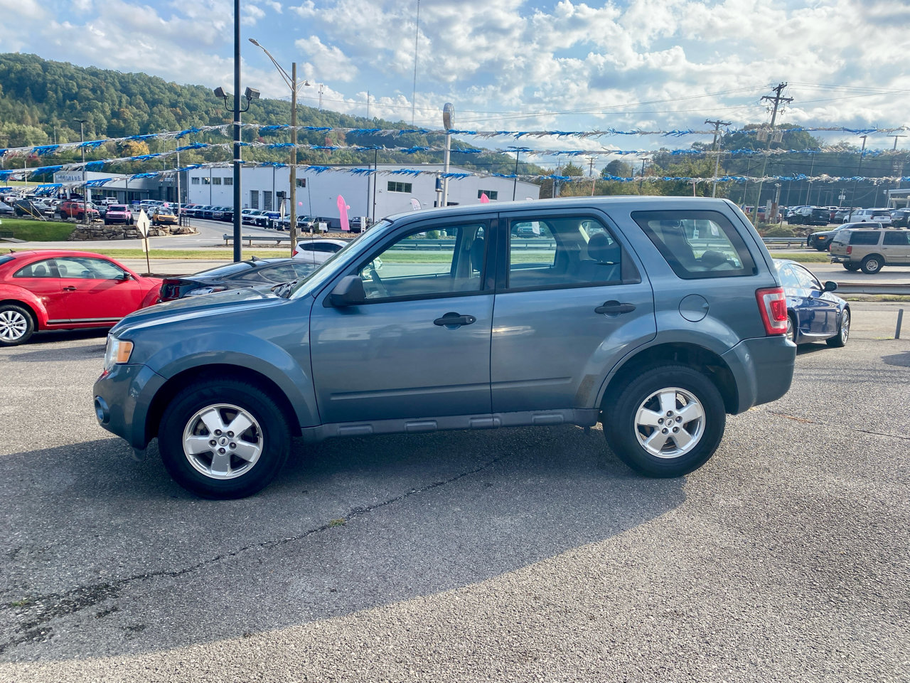 Used 2012 Ford Escape XLS image 4