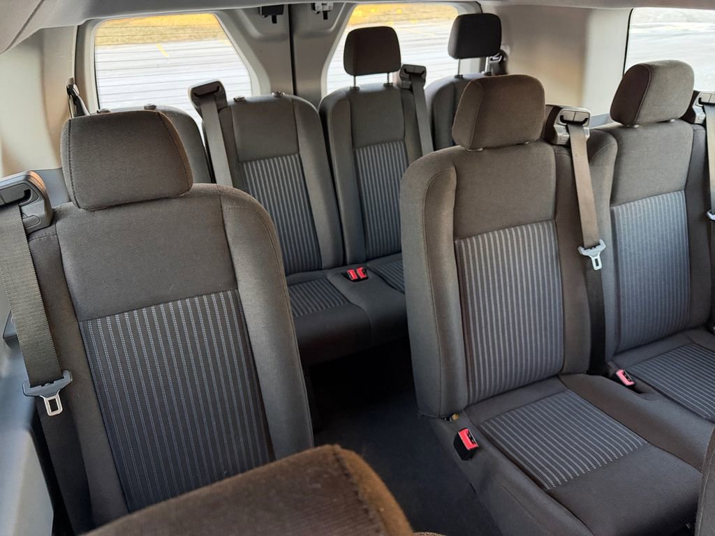 Used 2016 Ford Transit 350 XL image 32