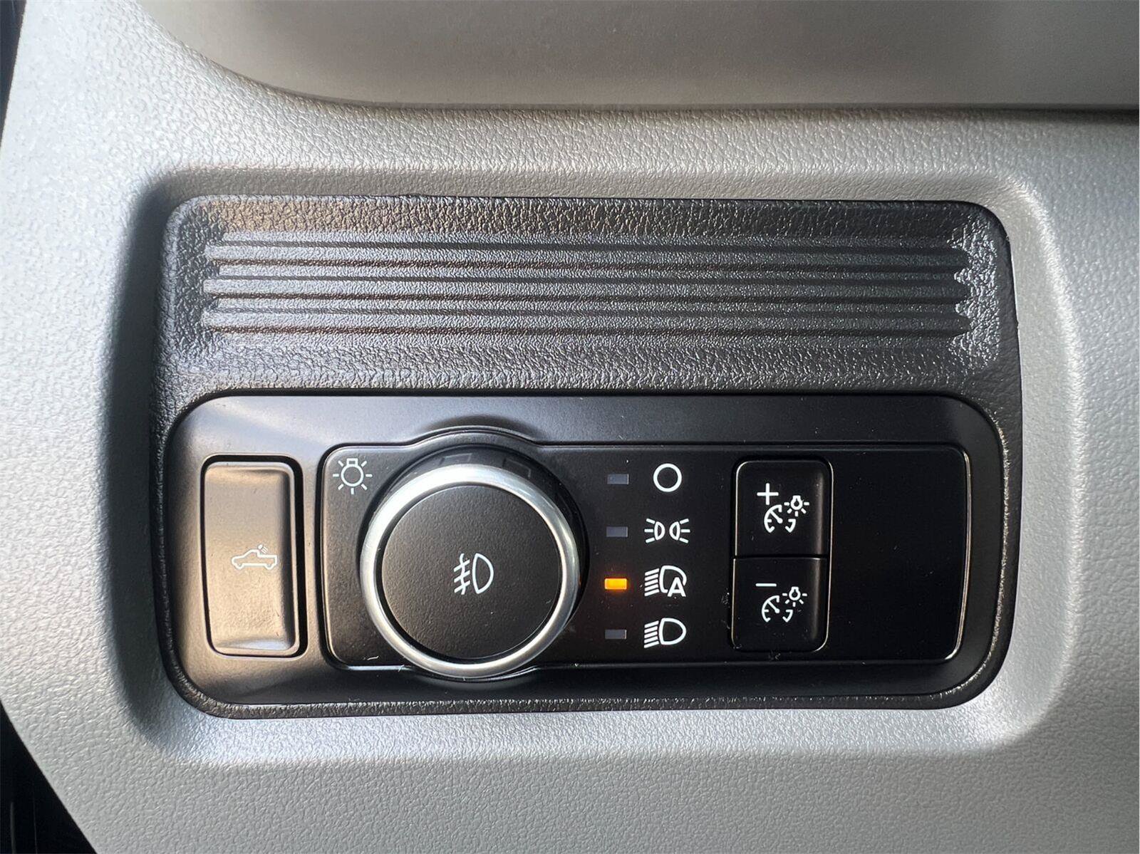 Used 2023 Ford F250 XL w/ STX Appearance Package AWD/4WD image 46