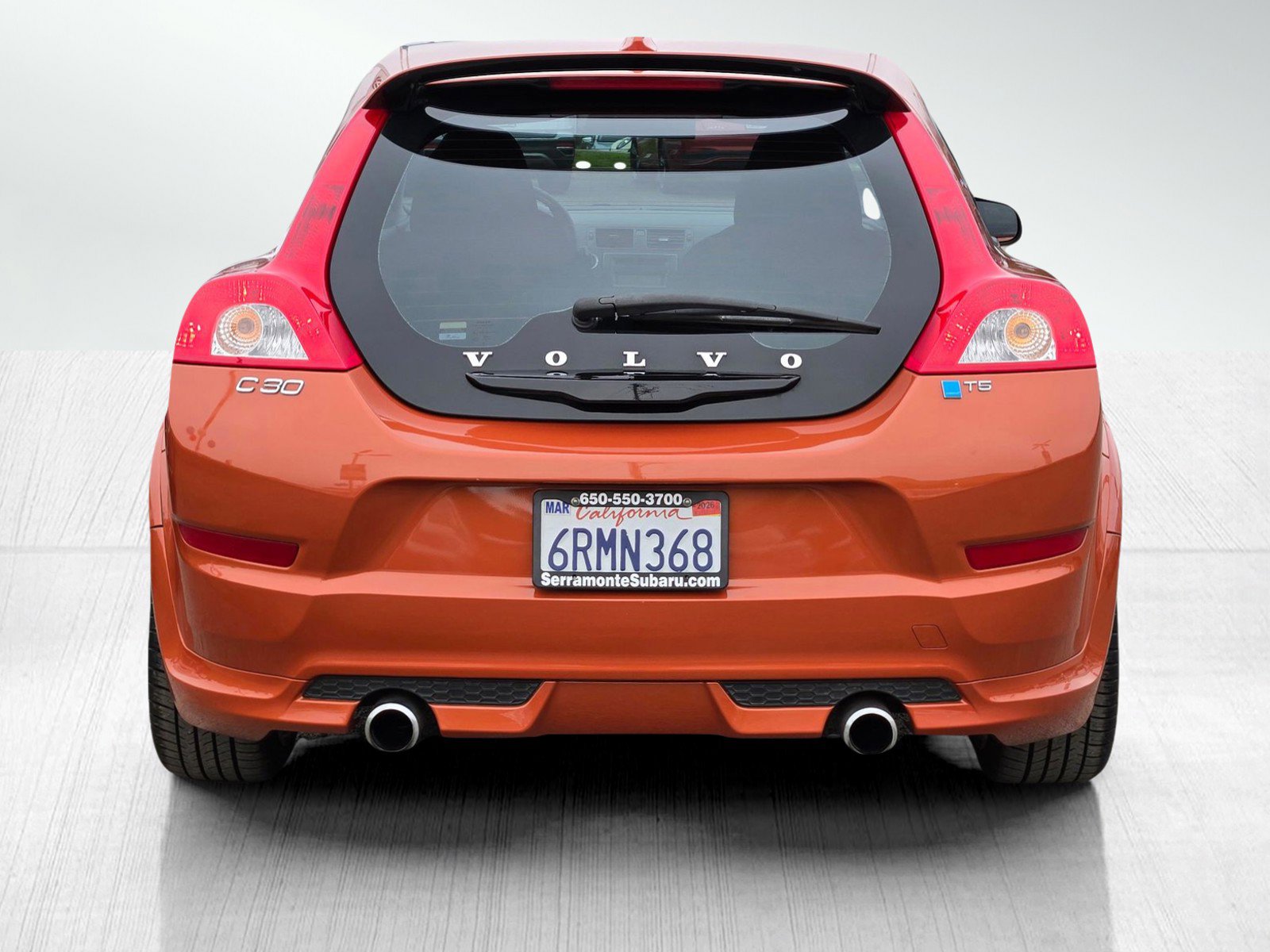 Used 2011 Volvo C30 T5 R-Design image 5