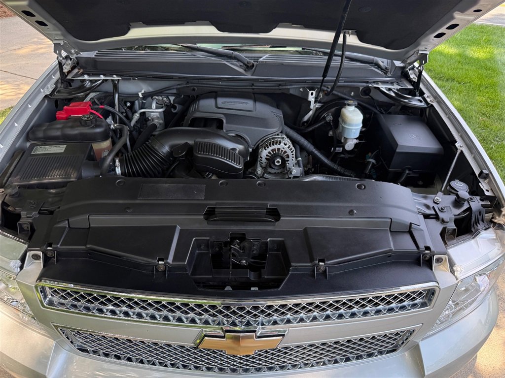 Used 2010 Chevrolet Avalanche LT w/ Luxury Package RWD image 63