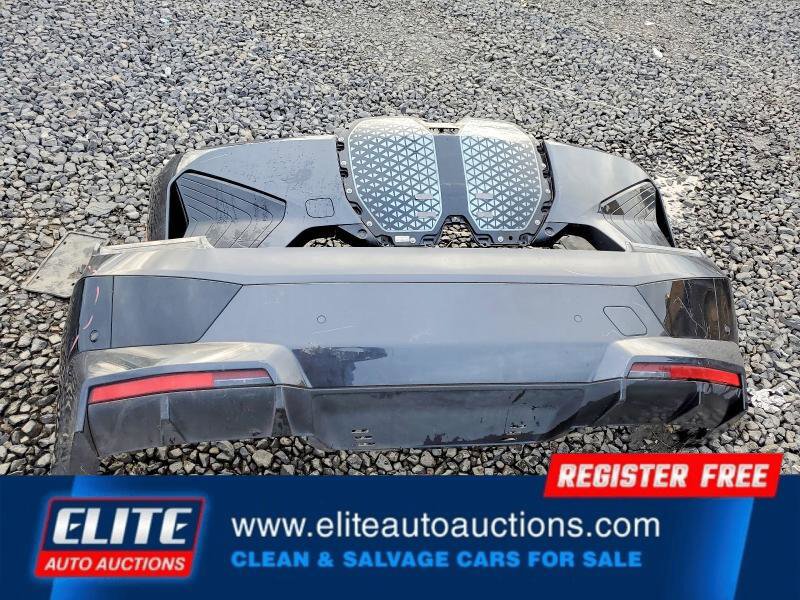 Used 2022 BMW iX xDrive50 w/ Premium Package image 26