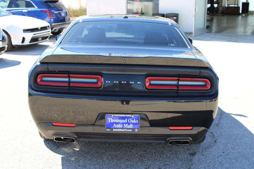 Used 2019 Dodge Challenger GT image 5
