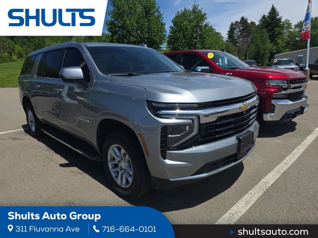 Used 2025 Chevrolet Suburban LS AWD/4WD image 1