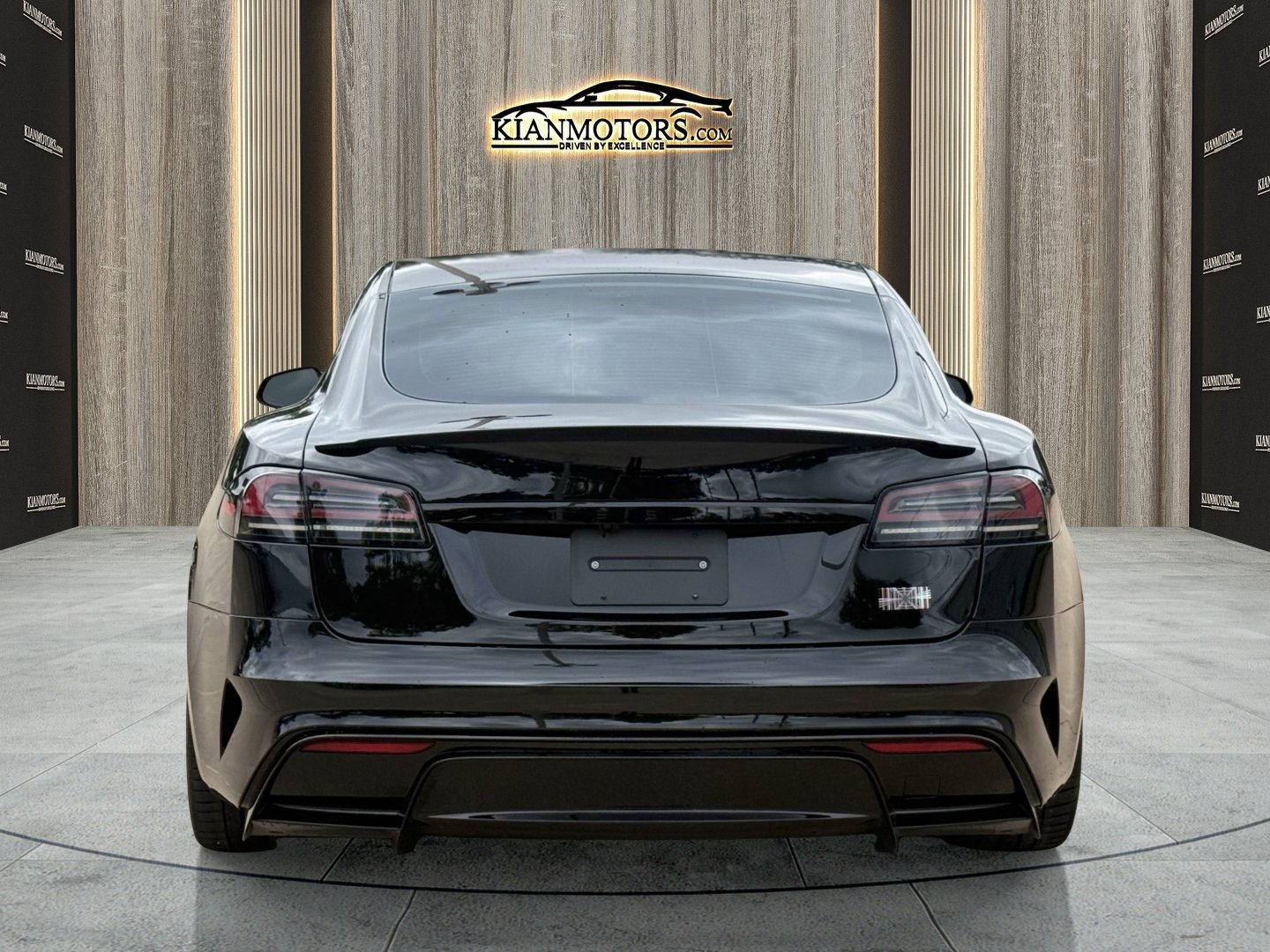 Used 2026 Tesla Model S Plaid AWD/4WD image 9
