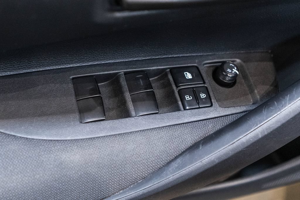 Used 2024 Toyota Corolla LE FWD image 19