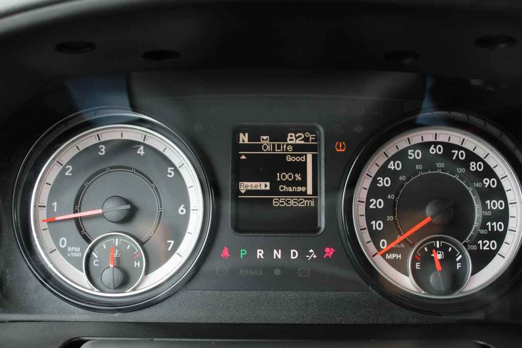 Used 2019 RAM 1500 Express w/ Express Value Package AWD/4WD image 13