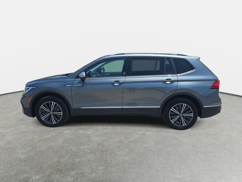 Certified 2024 Volkswagen Tiguan Wolfsburg Edition w/ Panoramic Sunroof Package FWD image 8