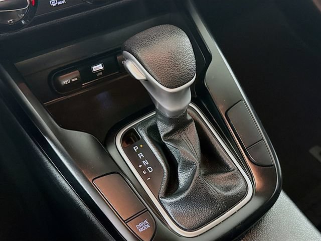 Used 2023 Kia Soul LX w/ LX Technology Package FWD image 16