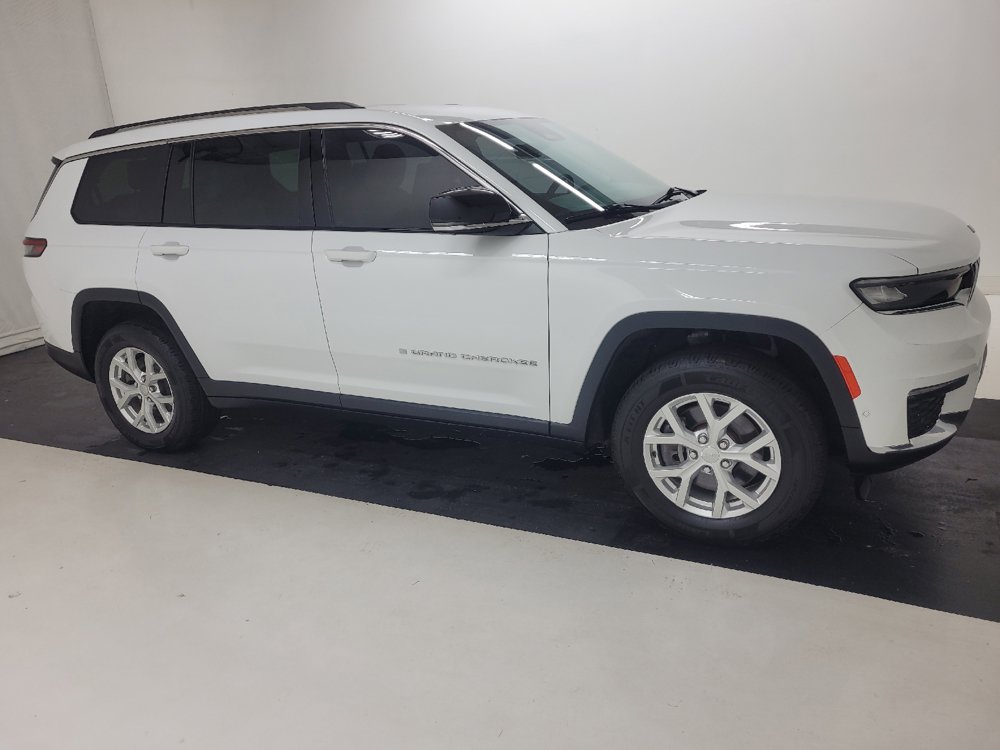 Used 2023 Jeep Grand Cherokee L Limited w/ Luxury Tech Group II AWD/4WD image 11