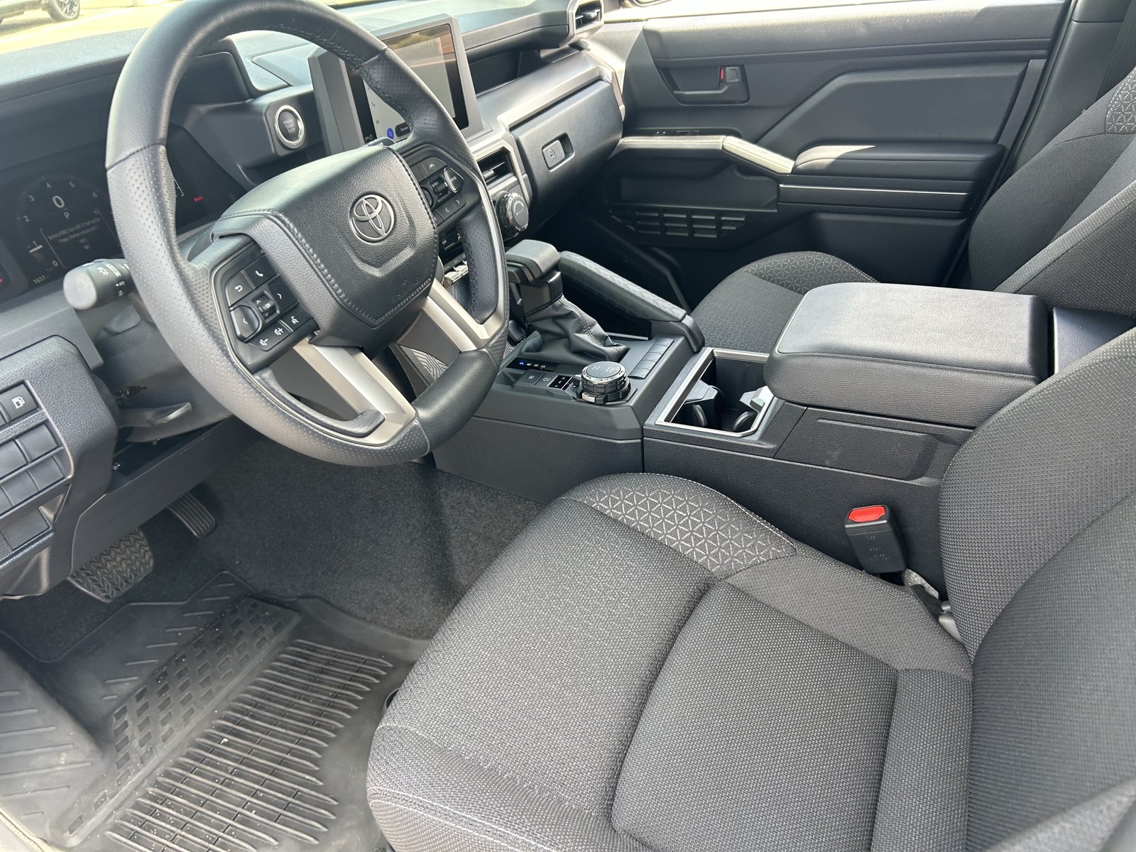Used 2026 Toyota 4Runner SR5 AWD/4WD image 27