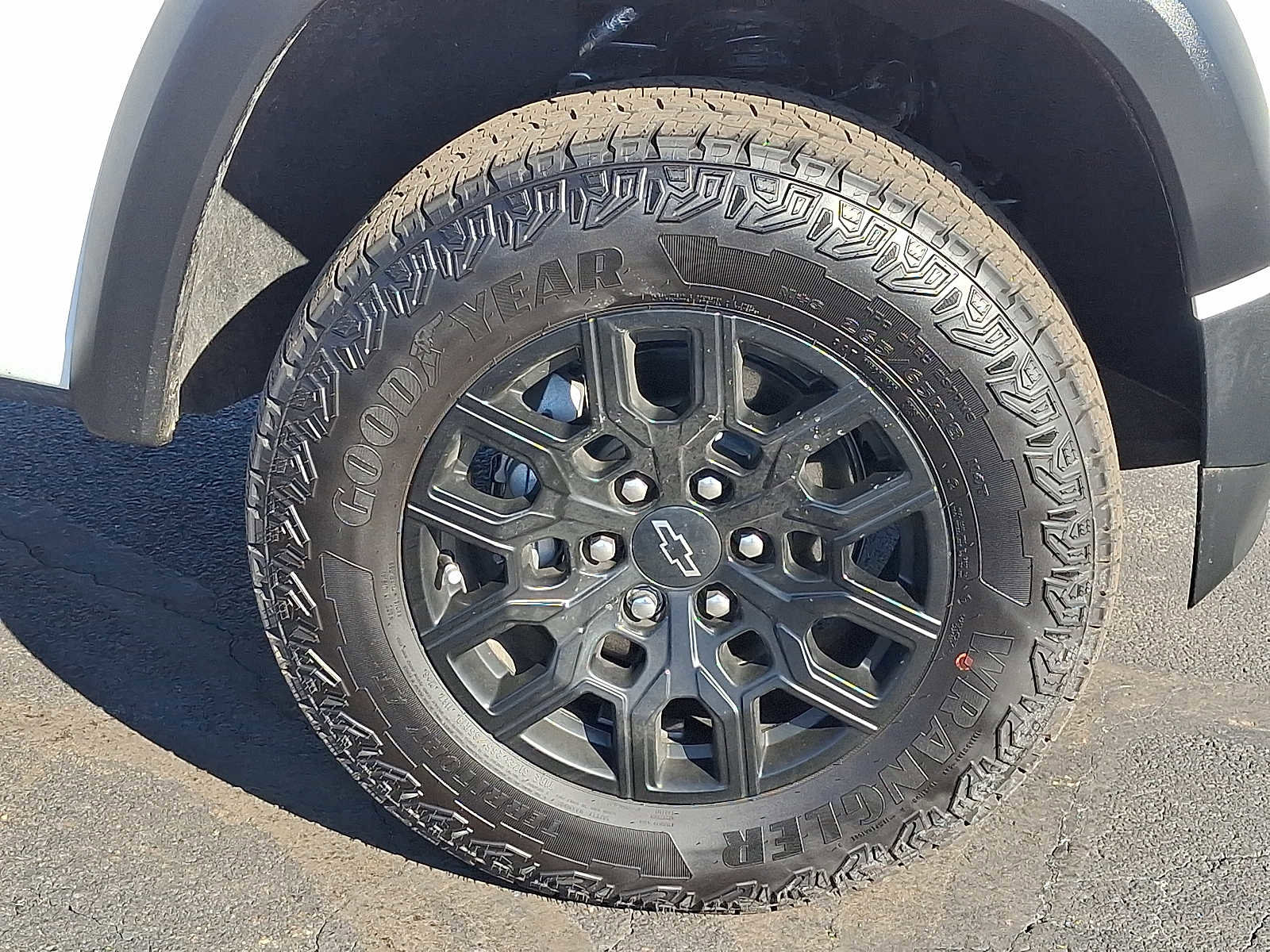 Used 2026 Chevrolet Colorado Trail Boss image 8