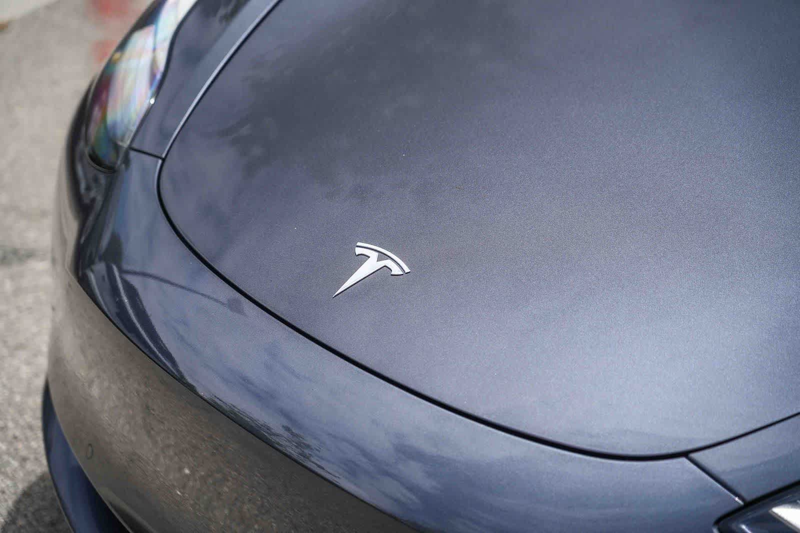 Used 2020 Tesla Model 3 Long Range AWD/4WD image 8