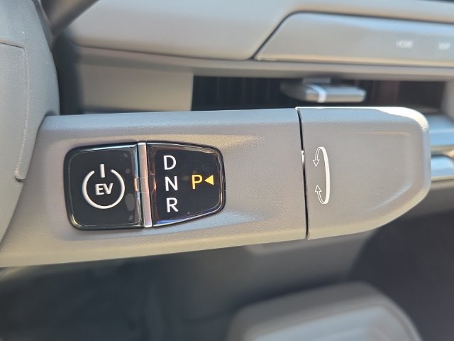 New 2027 Kia EV3 Wind FWD image 12
